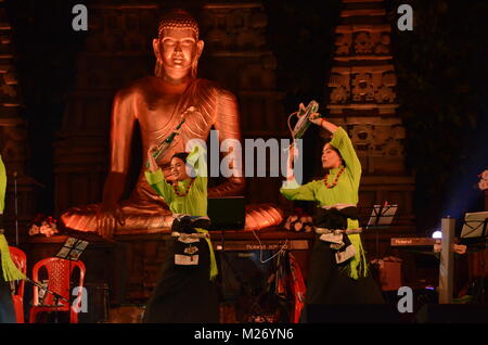 Tibitan Künstler während Buddha Festival, 03. Februar 2018 in Bodhgaya, Bihar, Indien durchgeführt Stockfoto