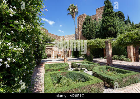 Garten in Festung Alcazaba in Málaga, Spanien. Stockfoto