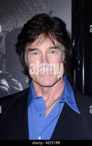 Burbank, CA. 05 Feb, 2018. Ron Moss bei der Premiere von Warner Bros. Pictures'' die 15:17 nach Paris' an Steven J. Ross Theater/Warner Bros Studios viel am 5. Februar 2018 in Burbank, Kalifornien. Quelle: David Edwards/Medien Punch/Alamy leben Nachrichten Stockfoto