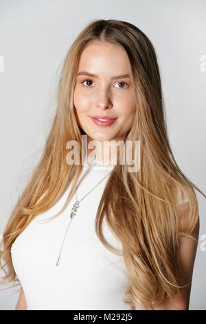 Elena Kamperi (Miss Ostdeutschland), Kandidat der 'Miss Germany