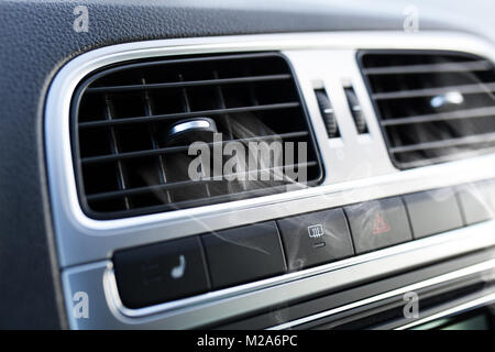 Luftdüsen im Auto Stockfoto