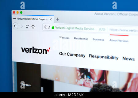 LONDON, UK, 25. Januar 2018: Die Homepage der offiziellen Website für Verizon Communications - die amerikanischen multinationalen Telekommunikationsunternehmen conglo Stockfoto