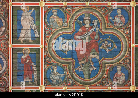 König Salomo. Detail der Wurzel Jesse in die holzdecke dargestellt von Ca. 1230 in Saint Michael's Kirche (Michaeliskirche) in Hildesheim in Niedersachsen, Deutschland. Stockfoto