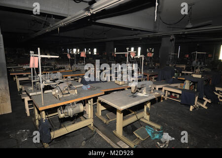 DHAKA, BANGLADESCH - November 25, 2012: Die tazreen Moden Fabrik nach dem Brand. Textilfabrik, in denen sich ein Brand 112 Menschen getötet, Dhaka, Bangladesch Stockfoto