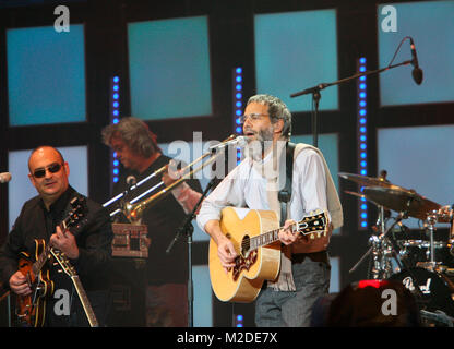 Yusuf Islam (ehemals Cat Stevens) spielt beim Live Earth Konzert in Hamburg am 07.07.2007 / Foto: niehaus Stockfoto