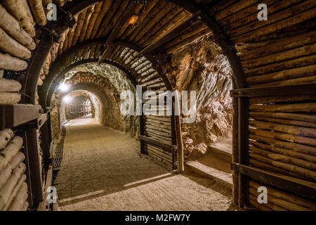 Tunnel der Peña de Hierro Mine in Riotinto, Provinz Huelva, Andalusien, Spanien Stockfoto