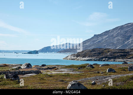 Camp Ataa, Grönland. Die Ataa Camp liegt im Norden von Grönland auf ungefähr fünf Stunden segeln von Ilulissat entfernt, in einer wunderschönen Bucht, ist der ideale Stockfoto