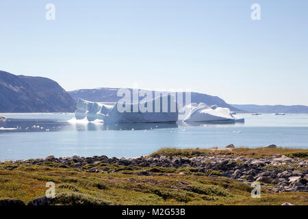 Camp Ataa, Grönland. Die Ataa Camp liegt im Norden von Grönland auf ungefähr fünf Stunden segeln von Ilulissat entfernt, in einer wunderschönen Bucht, ist der ideale Stockfoto