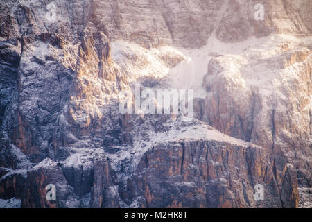 Seiser Alm mit Langkofel Gruppe nach Sonnenaufgang, Südtirol, Italien Stockfoto