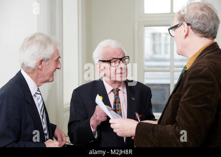 Die Oldie literarische Mittagessen 08.02.18 Craig Brown, Ma'am Darling, 99 Blicke von Prinzessin Margaret Simon Heffer das Zeitalter der Dekadenz: Großbritannien 1880 1. Stockfoto