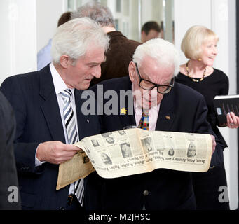 Die Oldie literarische Mittagessen 08.02.18 Craig Brown, Ma'am Darling, 99 Blicke von Prinzessin Margaret Simon Heffer das Zeitalter der Dekadenz: Großbritannien 1880 1. Stockfoto