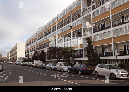 Churchill Gärten Immobilien - Nash & Littleton Häuser, Lupus Street, Pimlico, London, England Stockfoto