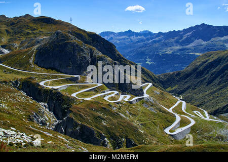 Über Tremola, Passo San Gottardo Stockfoto