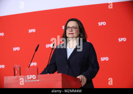 Berlin, Deutschland. 07 Feb, 2018. SPD-Chef Martin Schulz übergibt Vorsitz an die Partei der Fraktionsvorsitzende Andreas Nahles. Andrea Nahles wäre die erste Frau an der Spitze der SPD sein. Unter anderem Martin Schulz erklärte, dass er will, dass Außenminister in eine neue große Koalition und, dass ein Prozess der Erneuerung ist notwendig, innerhalb der SPD zu werden. Das Foto zeigt Andrea Nahles Credit: Simone Kuhlmey/Pacific Press/Alamy leben Nachrichten Stockfoto
