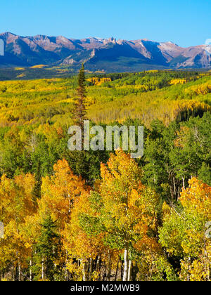 Die Schlösser, gesehen von der Ohio Creek, Gunnison, Colorado, USA Stockfoto