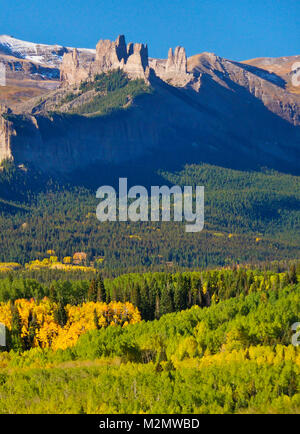 Die Schlösser, gesehen von der Ohio Creek, Gunnison, Colorado, USA Stockfoto