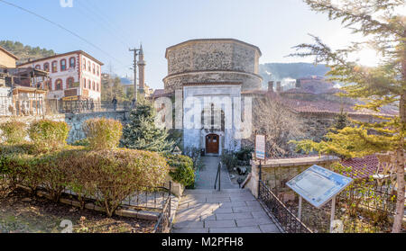 Außenansicht von Yildirim Bayezid Hamam, Türkisches Bad, in Mudurnu Bezirk, Bolu Türkei. 27. Januar 2018 Stockfoto