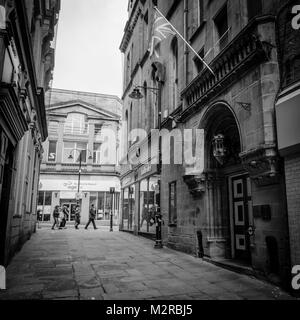 Die Bradford Club, Piece Hall Yard, Bradford, West Yorkshire. Stockfoto