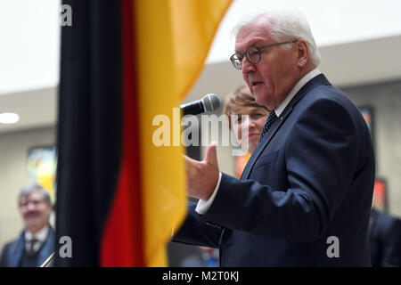 Tokio, Japan. 07 Feb, 2018. Bundespraesident Steinmeier sprechen in der Deutschen Botschaft in Tokio, Japan, 07. Februar 2018. Credit: Maurizio Gambarini/dpa/Alamy leben Nachrichten Stockfoto