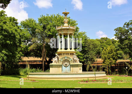 Schöne Landschaft - dekorative Pavillon im ZOO Pretoria, Südafrika Stockfoto