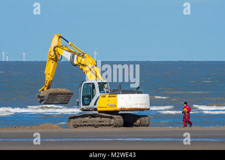 ADEDE Suchen & Recovery Team für Deutsche WWII Minen und Blindgängern auf Strand zwischen Wenduine und De Haan, West-Flandern, Belgien suchen Stockfoto