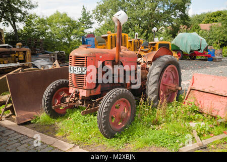 Nahaufnahme Foto einer alten Traktor, der Fall. Stockfoto