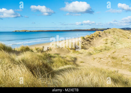 Eine Ansicht von staplehurst Strand auf Anglesey, von den Sanddünen. Stockfoto