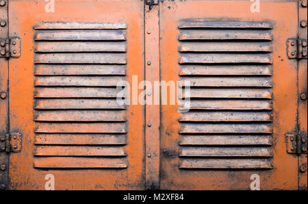 Rostiges Metall Türen - industriellen Möbel, Vintage Style - Stockfoto