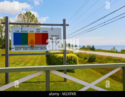 Warnhinweis für aktuelle wildfire Bedrohung, Nova Scotia, Kanada Stockfoto