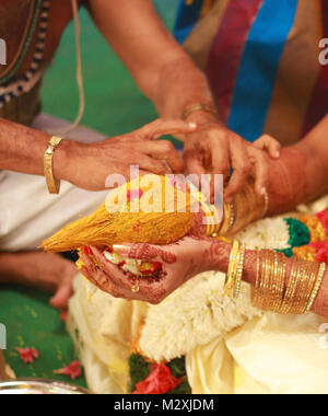 Hindu traditionelle Hochzeit Details Stockfoto