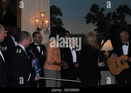 Tagung der First Lady Michelle Obama und Dr. Jill Biden durch die National Guard Stockfoto