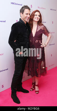 Die Schauspieler Eric McCormack und Debra Messing, die Stars von will & Grace, besuchen im Vorfeld einer speziellen Vorführveranstaltung für die kommende Serie der Show einen Fotoanruf bei der BAFTA in London. Stockfoto