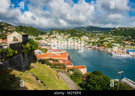 Blick auf die St. Georges, der Hauptstadt von Grenada, Karibik Stockfoto