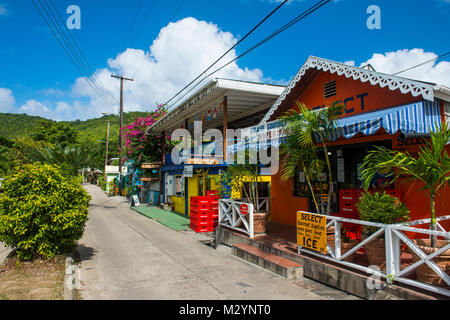 Straßenszene in Port Elizabeth, Bequia, St. Vincent und die Grenadinen, Karibik Stockfoto