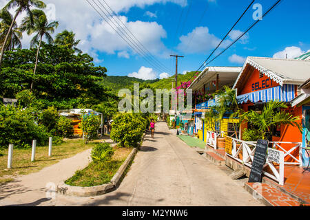 Straßenszene in Port Elizabeth, Bequia, St. Vincent und die Grenadinen, Karibik Stockfoto