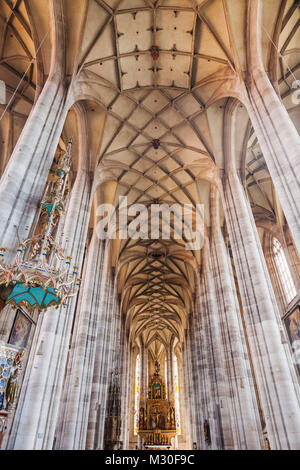 Deutschland, Bayern, Romantische Straße, Dinkelsbühl, St. Georges Münster, Innenansicht Stockfoto