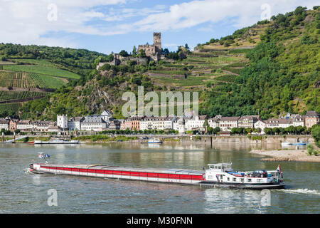 Deutschland, Rheinland-Pfalz, Rheintal, dem Rhein und Burg Gutenfels Stockfoto