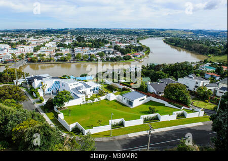 Blicken Sie über Whanganui und der Whanganui River, North Island, Neuseeland Stockfoto