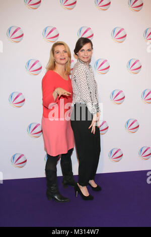 Annette Frier, Nadja Becker, SAT.1 Deutsche Fiction Event 2013, Bühne Theater Hamburg, 21.11.2013 Stockfoto