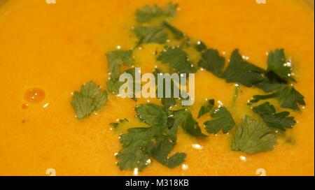 Erbsensuppe und Linsensuppe, Nahaufnahme Stockfoto