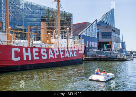 Baltimore Maryland, Binnenhafen, Hafen, Patapsco River, Hafen, Hafenpromenade, Harbourplace, Attraktion, nationales Aquarium, Lichterschiff von Cesapeake, historisches Schiff, PAD Stockfoto