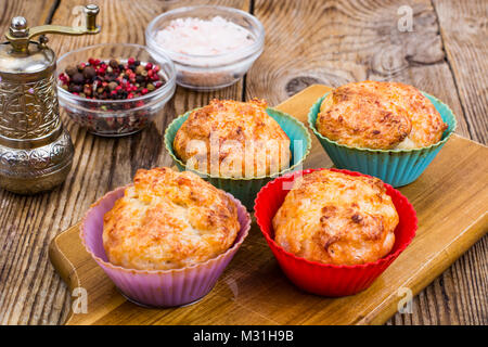 Fleisch Huhn Kugeln, im Ofen gebacken Stockfoto
