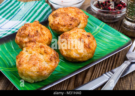 Fleisch Huhn Kugeln, im Ofen gebacken Stockfoto
