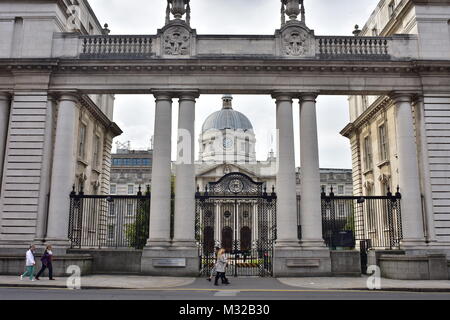 Gebäude der Abteilung Der Taoiseach auf Merrion Street Upper in Dublin in Irland. Stockfoto