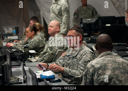 (Foto von der U.S. Army Sgt. Christopher Bigelow/316 ESC) 160225-A-PF 724-096 von 316 ESC Stockfoto