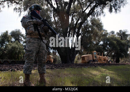 (U.S. Armee Foto von Sgt. Christopher Bigelow/Freigegeben) 160309-A-PF 724-001 von 316 ESC Stockfoto