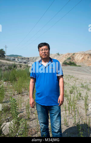 Jixi, Heilongjiang, China. 4. Juli 2017. Senior Manager Zhe Fu in der Stadt Jixi Graphit Bergwerk. Credit: Dave Tacon/ZUMA Draht/ZUMAPRESS.com/Alamy leben Nachrichten Stockfoto