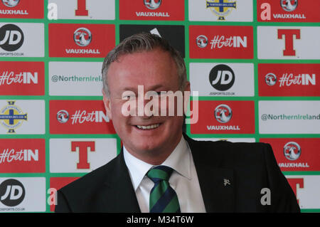 Belfast, UK. 9 Feb, 2018. Nationale Fußball-Stadion im Windsor Park, Belfast, Nordirland. 09. Februar 2018. Die Irish Football Association heute offiziell bekannt gegeben, dass Nordirland Manager Michael O'Neill eine vierjährige Vertragsverlängerung unterzeichnet hatte. Quelle: David Hunter/Alamy leben Nachrichten Stockfoto