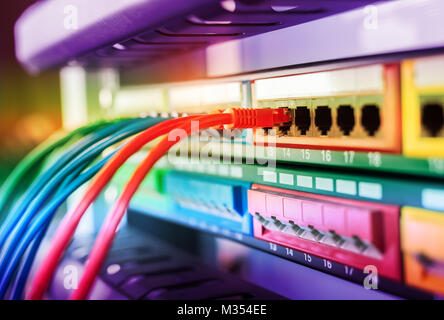 Ethernet-Kabel Netzwerk schaltet Hintergrund Stockfoto