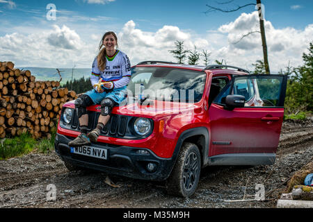 Mehrere Meister downhill-Mountainbike Fahrrad Racer Welt Rachel Atherton. Stockfoto